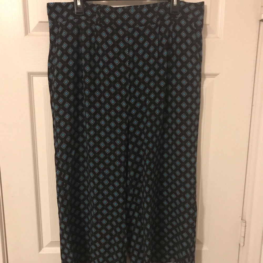 Black and Teal Culotte Pant